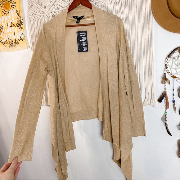 INC 4 Ways to Wear NWT Gold Shimmer Wrap Cardigan Size Large - Picture 7 of 12